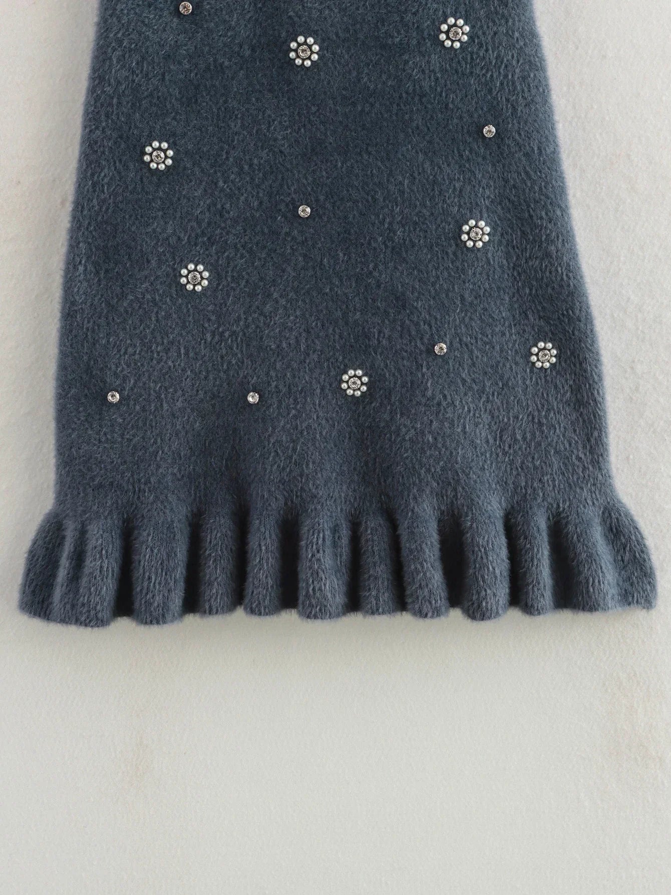 ELSA – Knit Dress with Ruffles