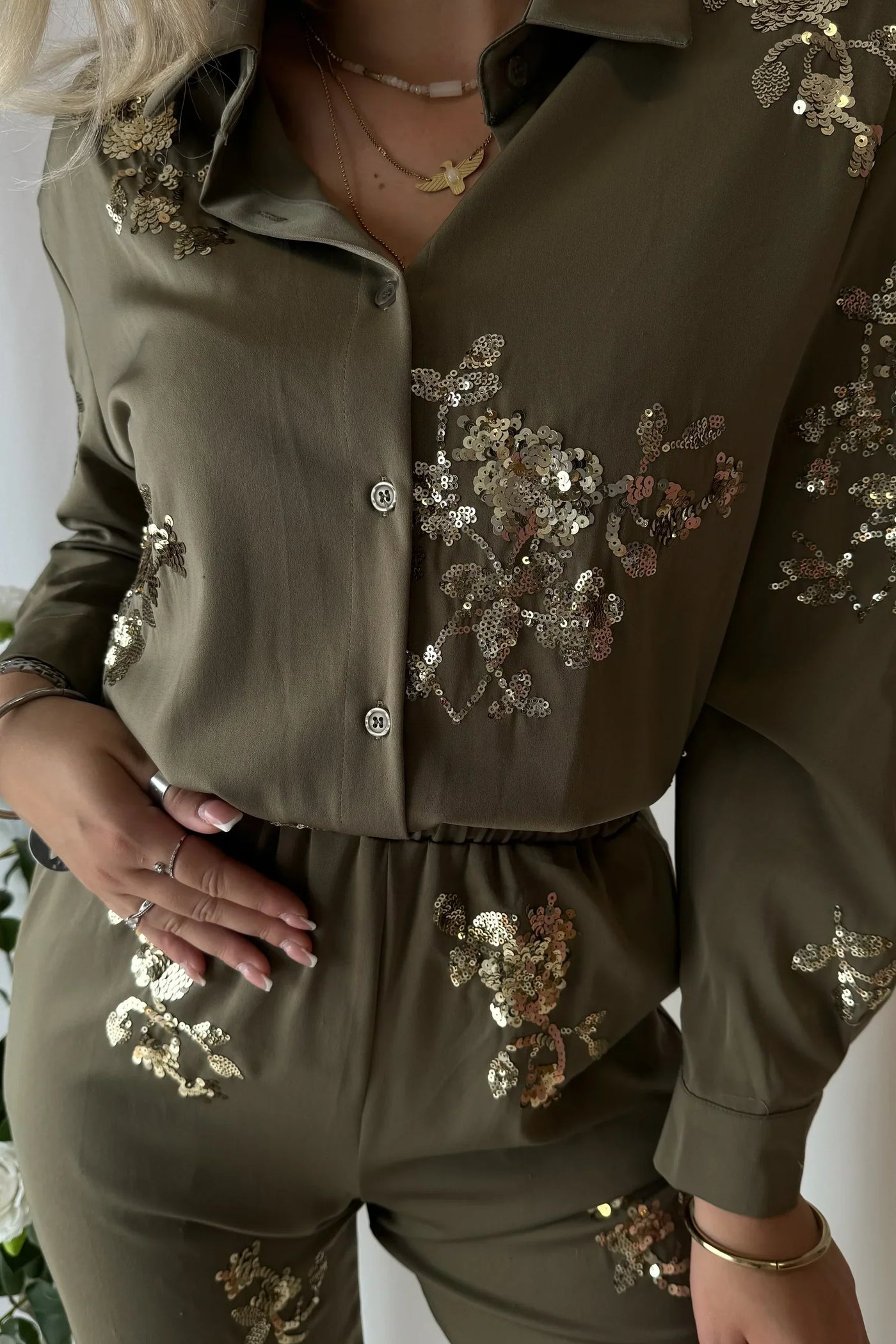 Bloom Chic Casual Outfit